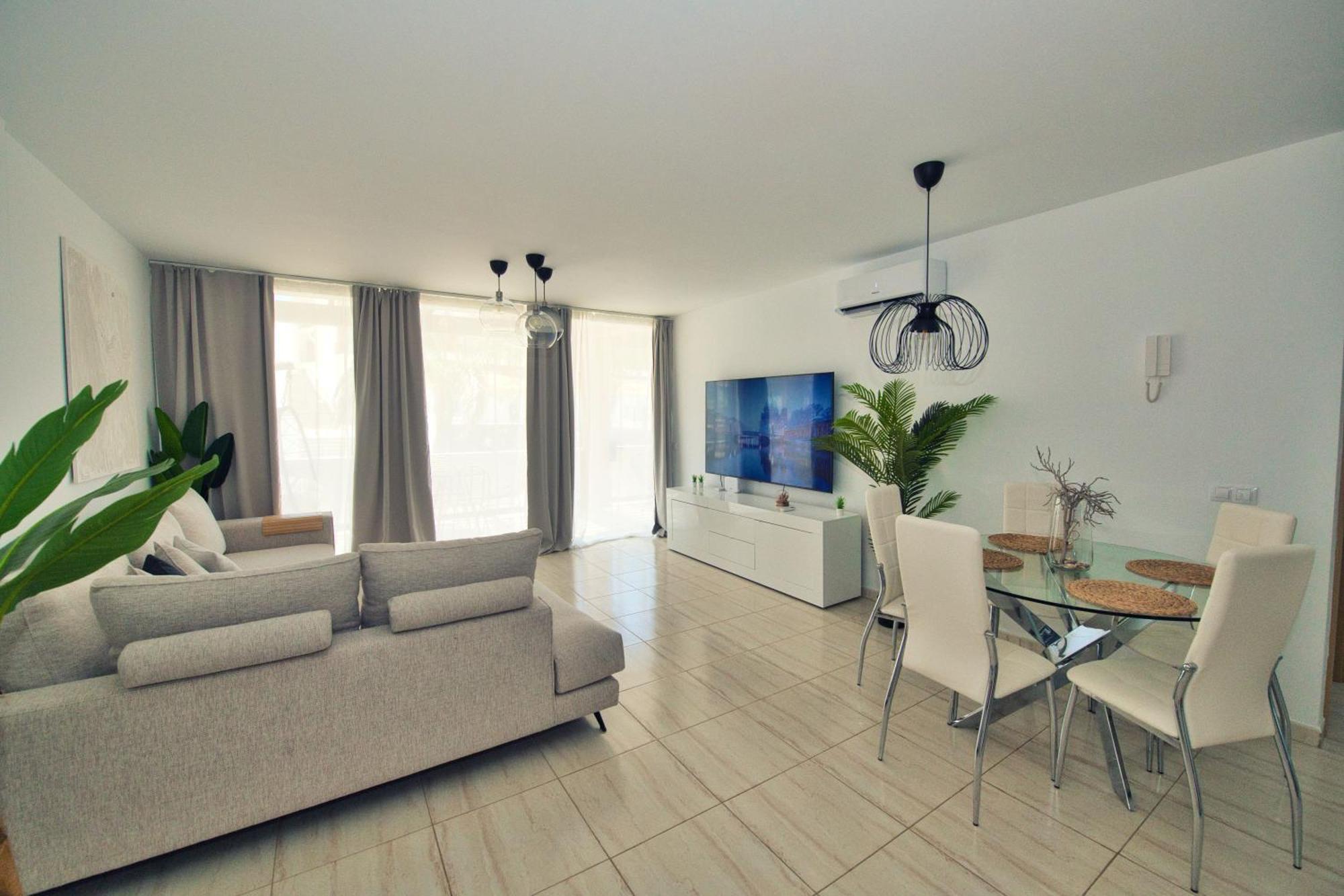 Ocean View Perfect Sunset Apartment, 4 Rooms 137M2, Wifi & Bbq San Miguel de Abona Dış mekan fotoğraf